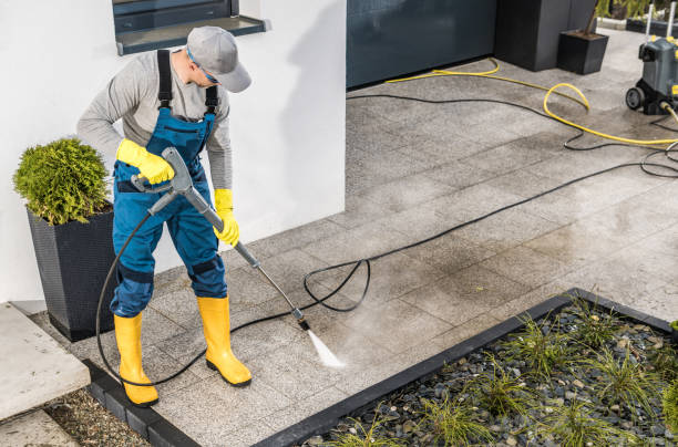 Professional Pressure Washing in Orlando, FL